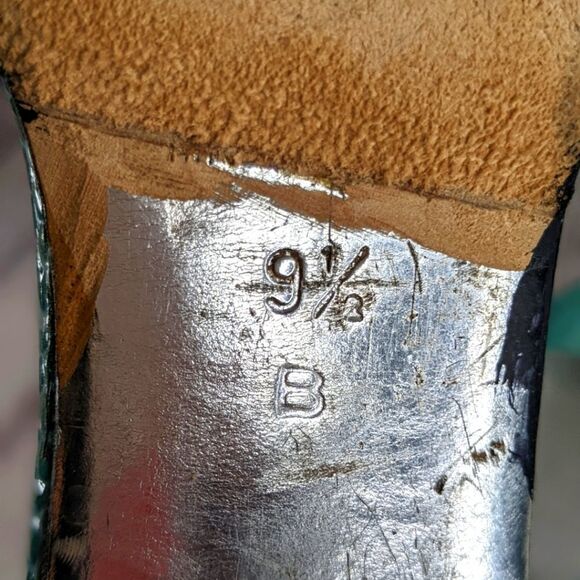 Andrea Carrano d'Orsay Ballet Flats - Picture 10 of 10